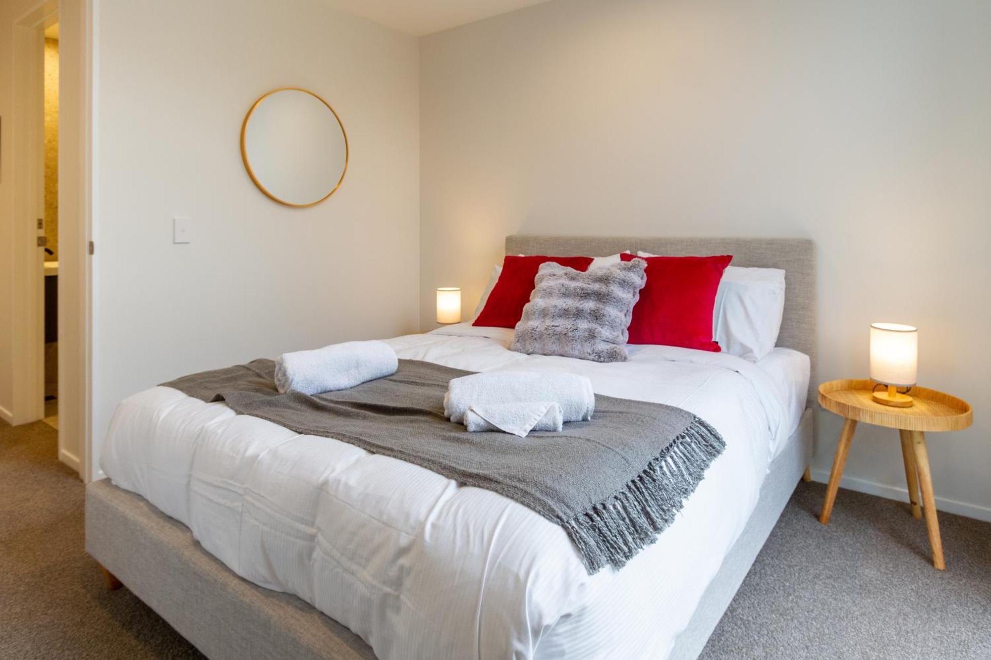 Stylish 3 Bedroom Home In Prime City With Garage Christchurch Buitenkant foto