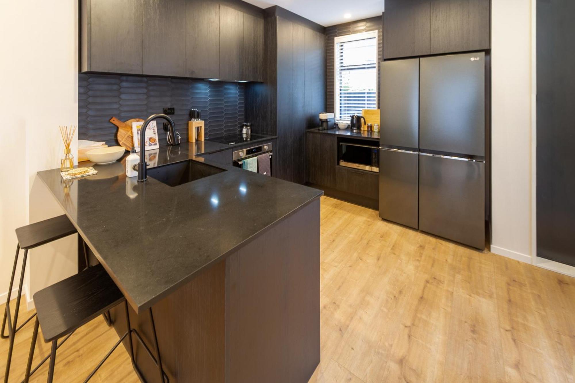 Stylish 3 Bedroom Home In Prime City With Garage Christchurch Buitenkant foto